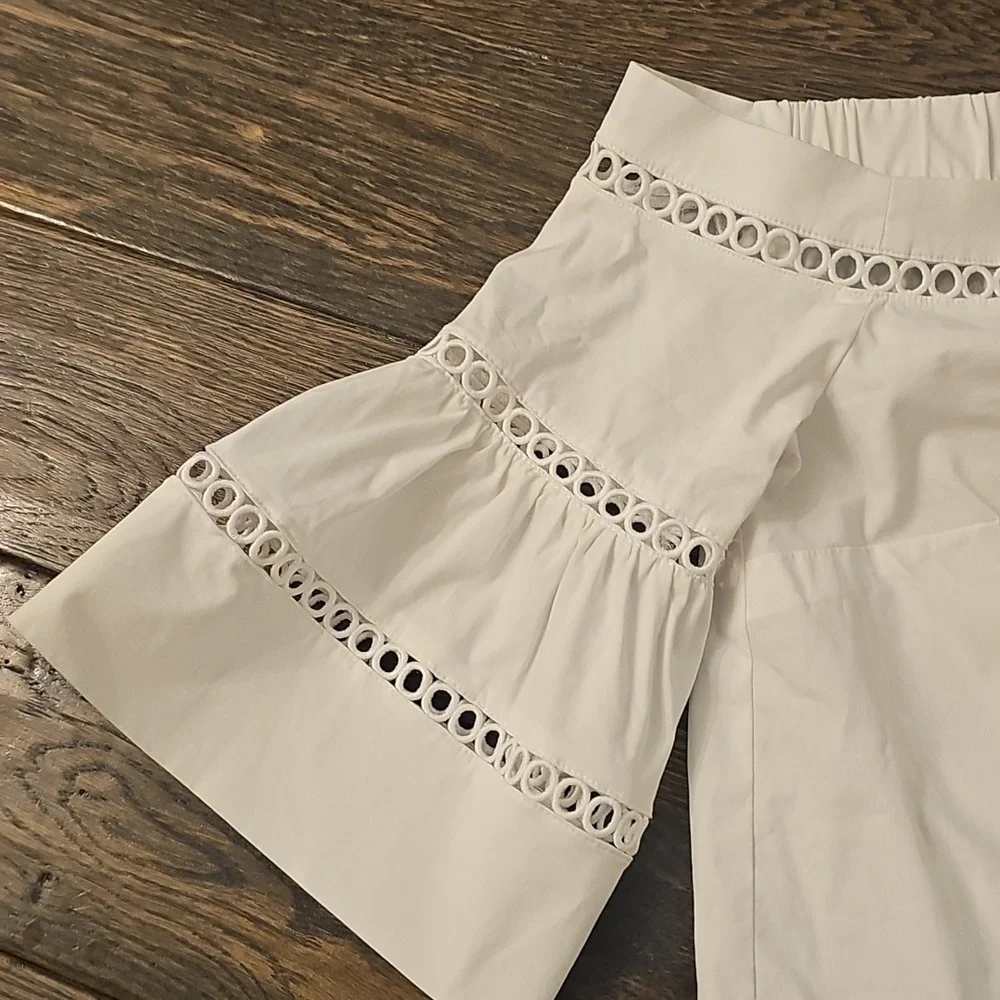 MICHAEL Michael Kors White Off-Shoulder Blouse - Picture 5 of 6
